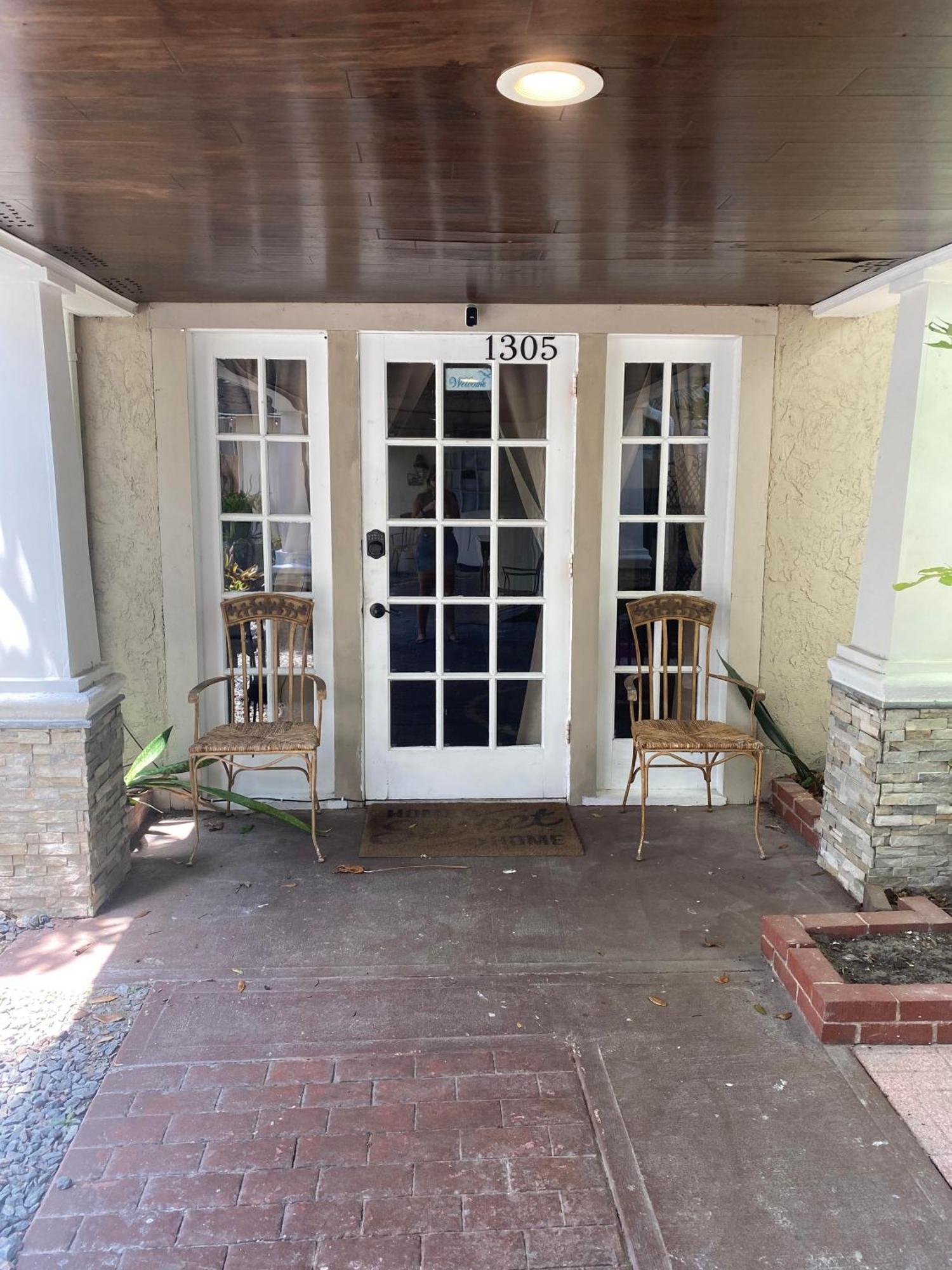 Park Place Inn And Cottages Sanford Exterior photo
